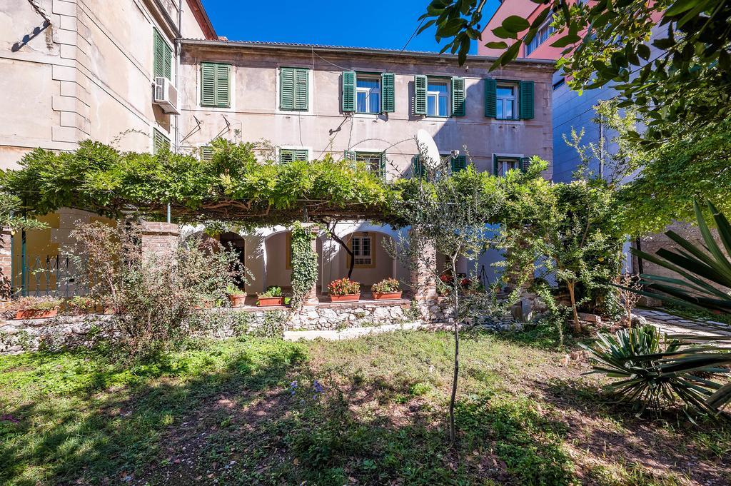 Apartment Heart Of The City Šibenik Esterno foto